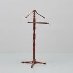 516672 Valet stand